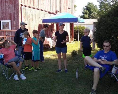 volunteer-group-meeting-red-barn